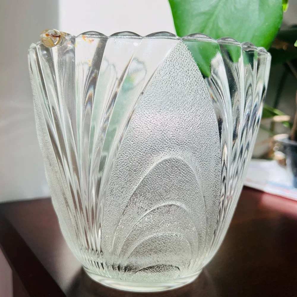Vintage Nouveau Clear Brockway Glass Ice Bucket